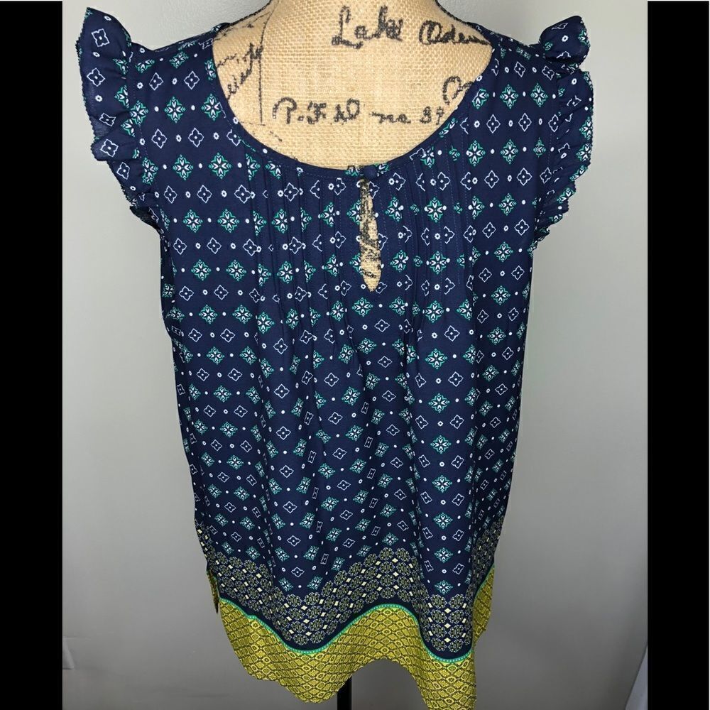 Liz Claiborne lightweight Blouse 